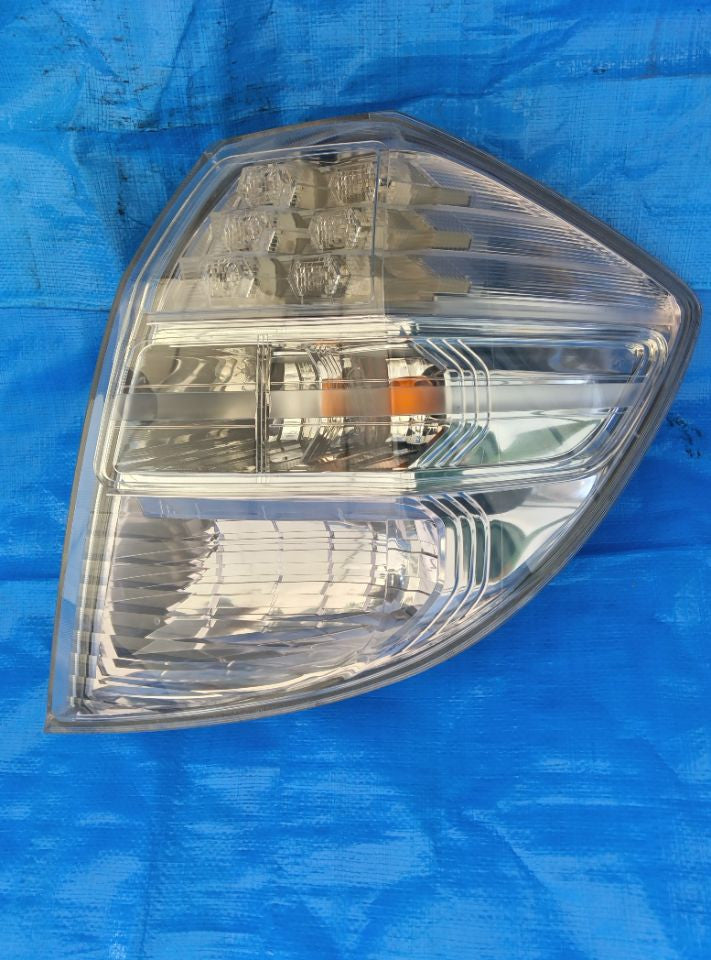 [TAIL LAMP RH] HONDA FIT HYBRID GP1  LDA FF AT 2WD #0403263007208