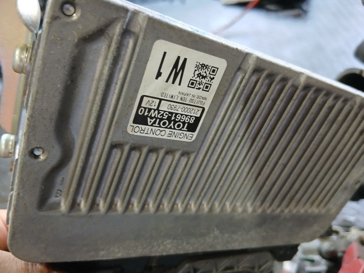 [USED ENGINE] TOYOTA SPADE NCP141  1NZ-FE FF AT 2WD #0403267013546