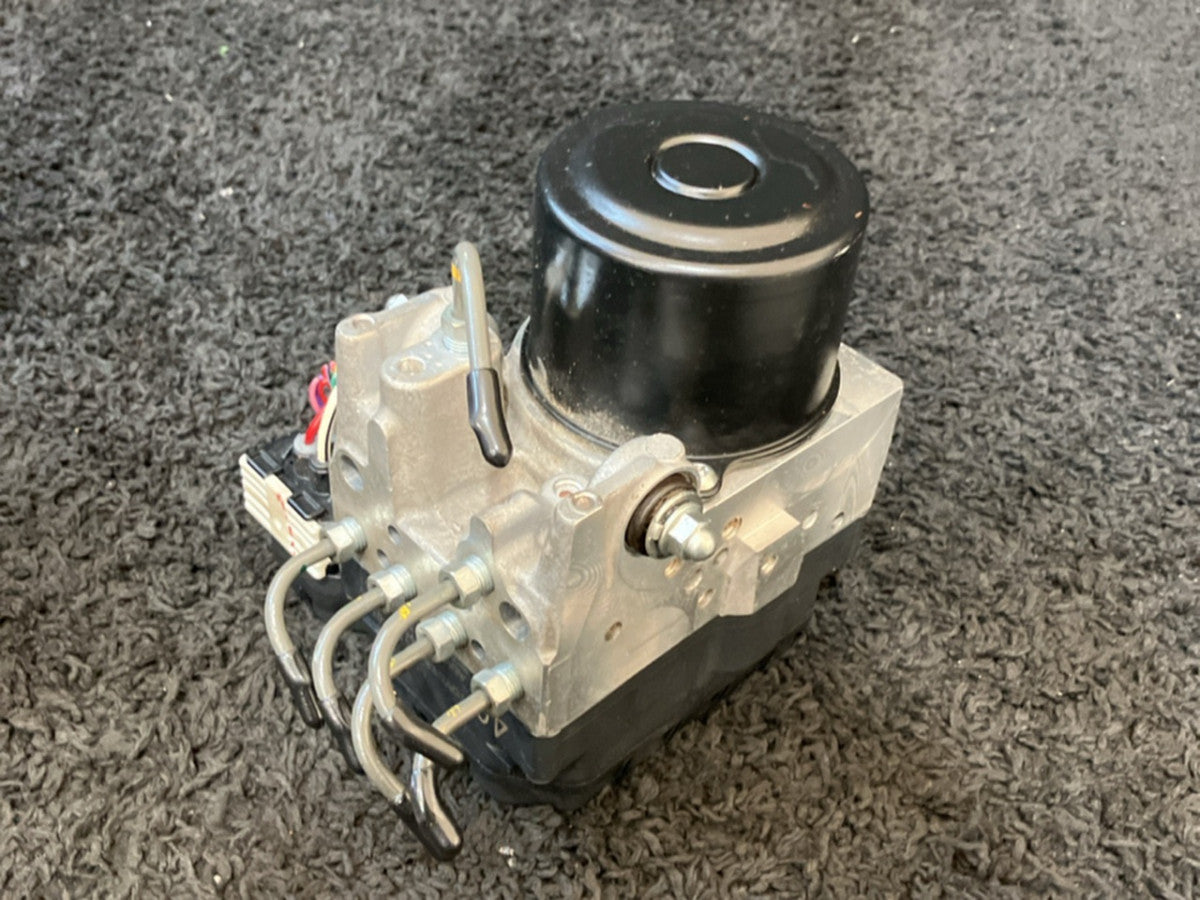 [BRAKE MASTER ASSY] TOYOTA CROWN MAJESTA UZS187 2005 3UZ-FE FR AT 4WD #0003264074540