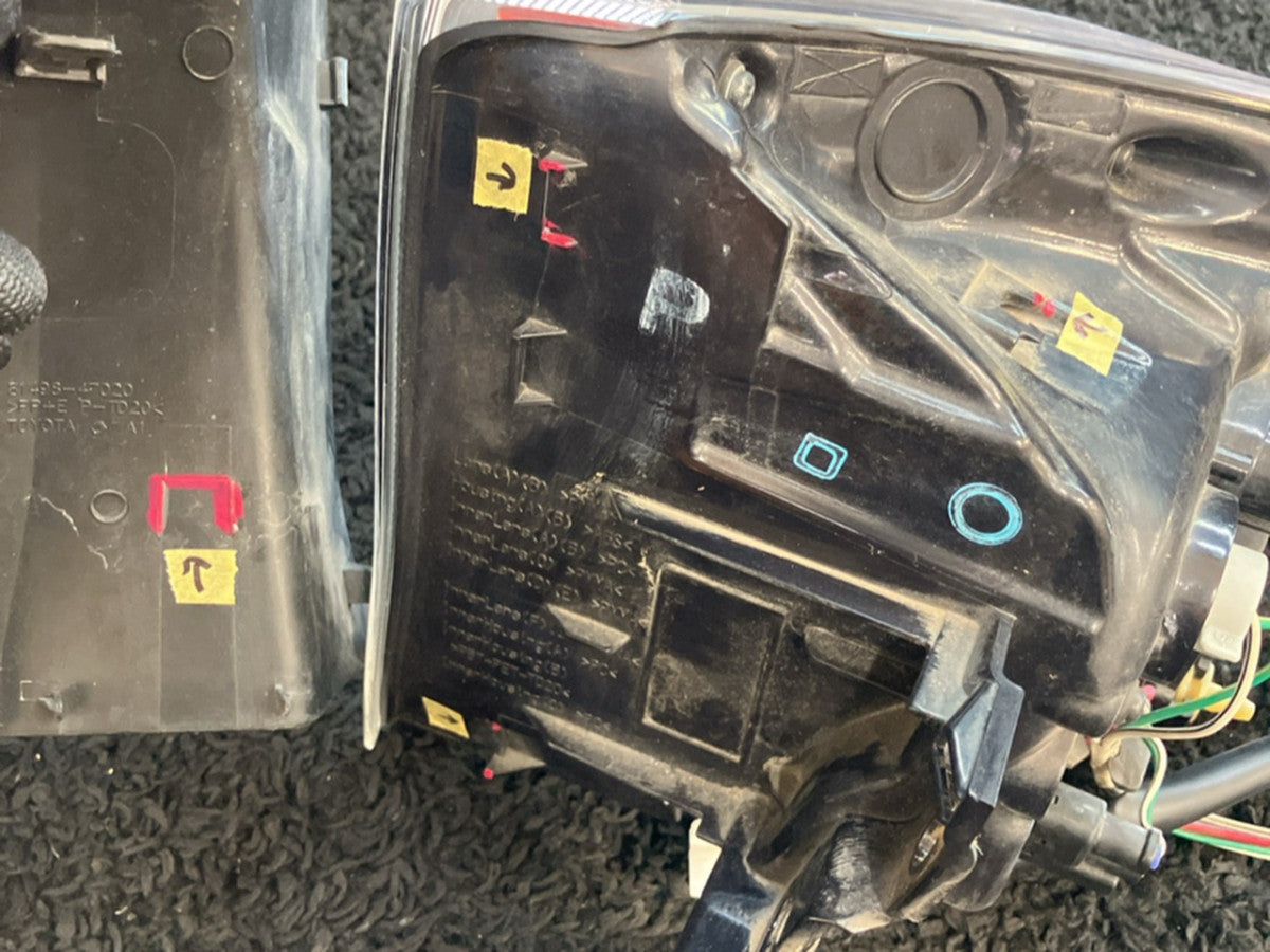 [TAIL LAMP LH] TOYOTA PRIUS ZVW50 2018 2ZR-FXE FF AT 2WD #0003264083975