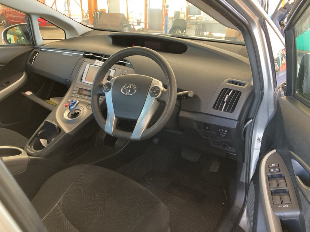 [USED ENGINE] TOYOTA PRIUS ZVW30 2013 2ZR-FXE FF AT 2WD #0003264082143