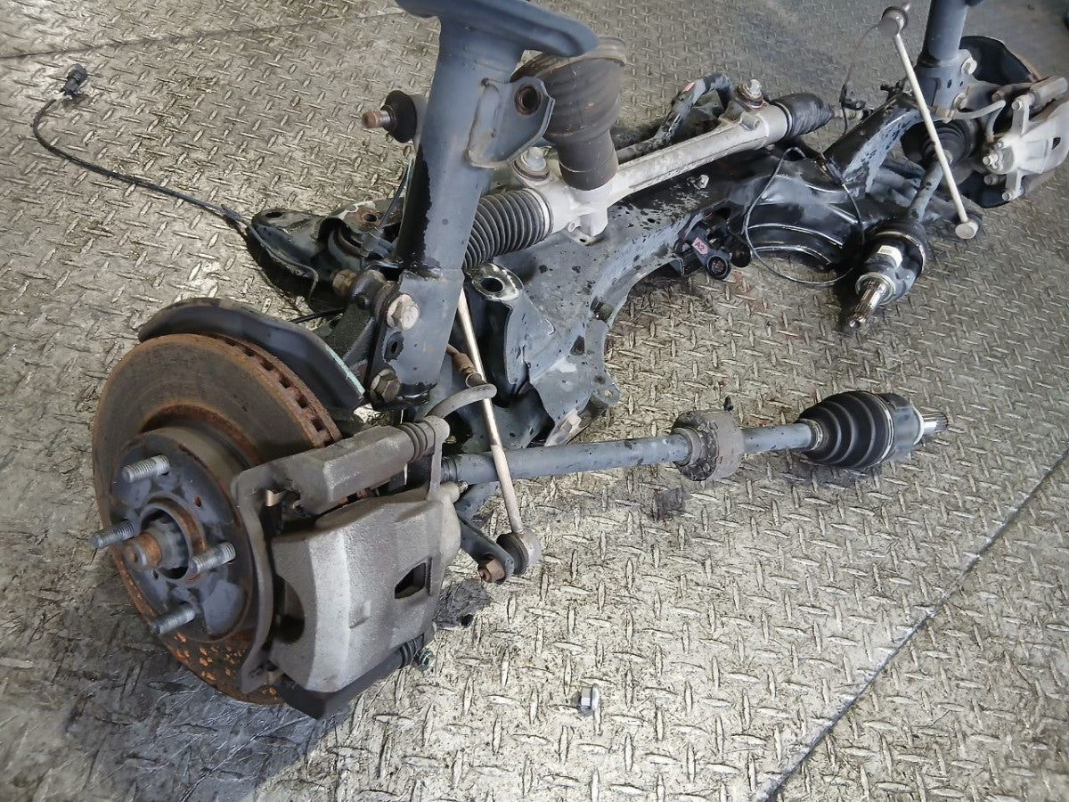 [F AXLE ASSY] TOYOTA COROLLA FIELDER NKE165G 2013 1NZ-FXE FF AT 2WD #0403266011330