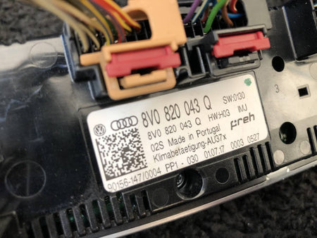 [AIR CONDITIONER PANEL] AUDI A3 SEDAN WAUZZZ8V 2018 CXS FF AT 2WD #0003243634857