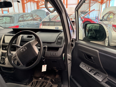 [CHOOSE PARTS] TOYOTA VOXY ZRR75G 2012 3ZR-FAE FF AT 4WD #0001000015943