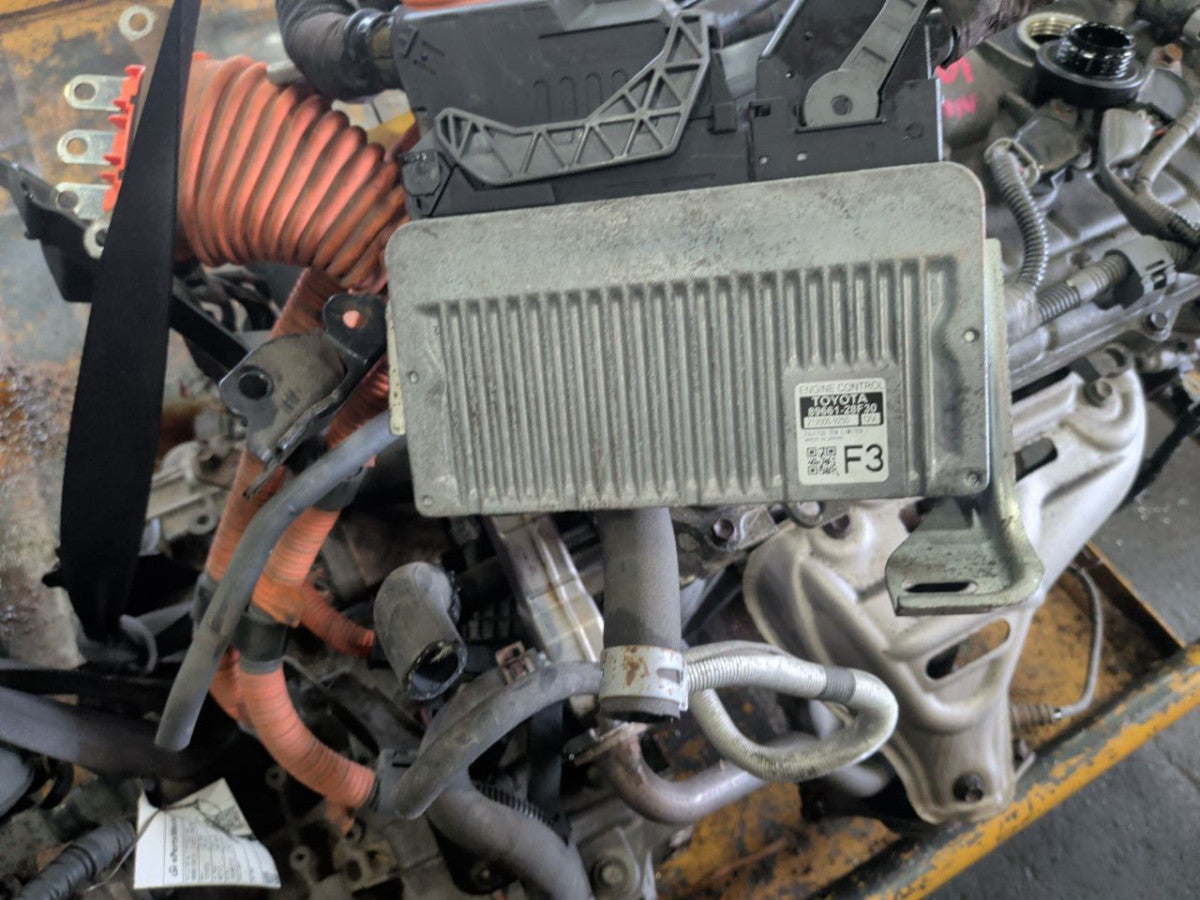 [USED ENGINE] TOYOTA VOXY ZWR80G 2014 2ZR-FXE FF AT 2WD #0003265095856