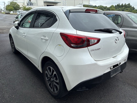 [FENDER RH] MAZDA DEMIO DJ5FS 2016 S5-DPTS FF AT 2WD #0403269015761
