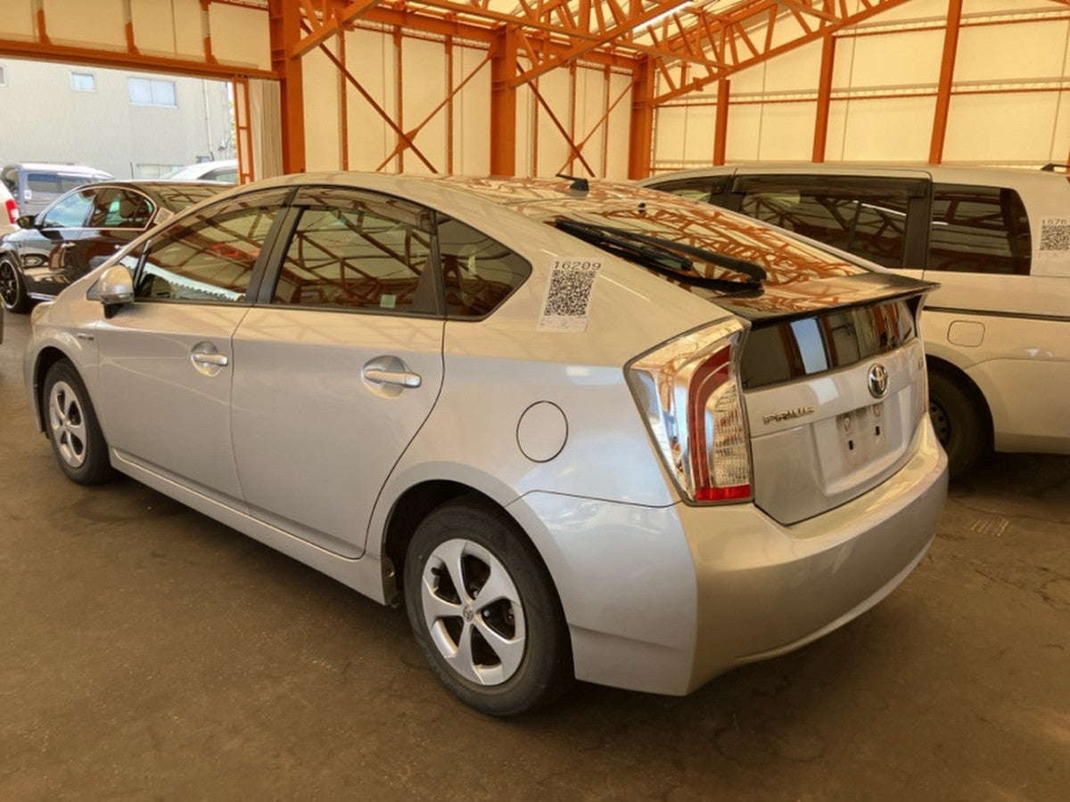 [CHOOSE PARTS] TOYOTA PRIUS ZVW30 2014 2ZR-FXE FF AT 2WD #0001000016209