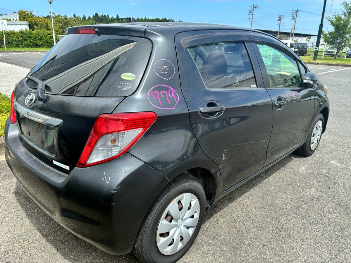 [CHOOSE PARTS] TOYOTA VITZ KSP130 2012 1KR-FE FF AT 2WD #0401000000779