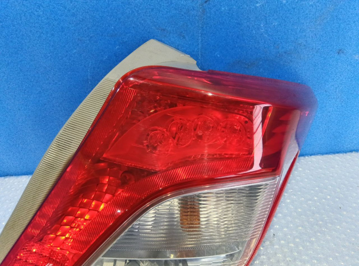 [TAIL LAMP RH] TOYOTA VITZ KSP130 2014 1KR-FE FF AT 2WD #0403267012197