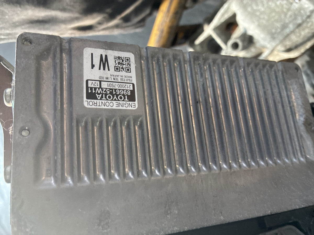 [USED ENGINE] TOYOTA SPADE NCP141 2012 1NZ-FE FF AT 2WD #0003265085315