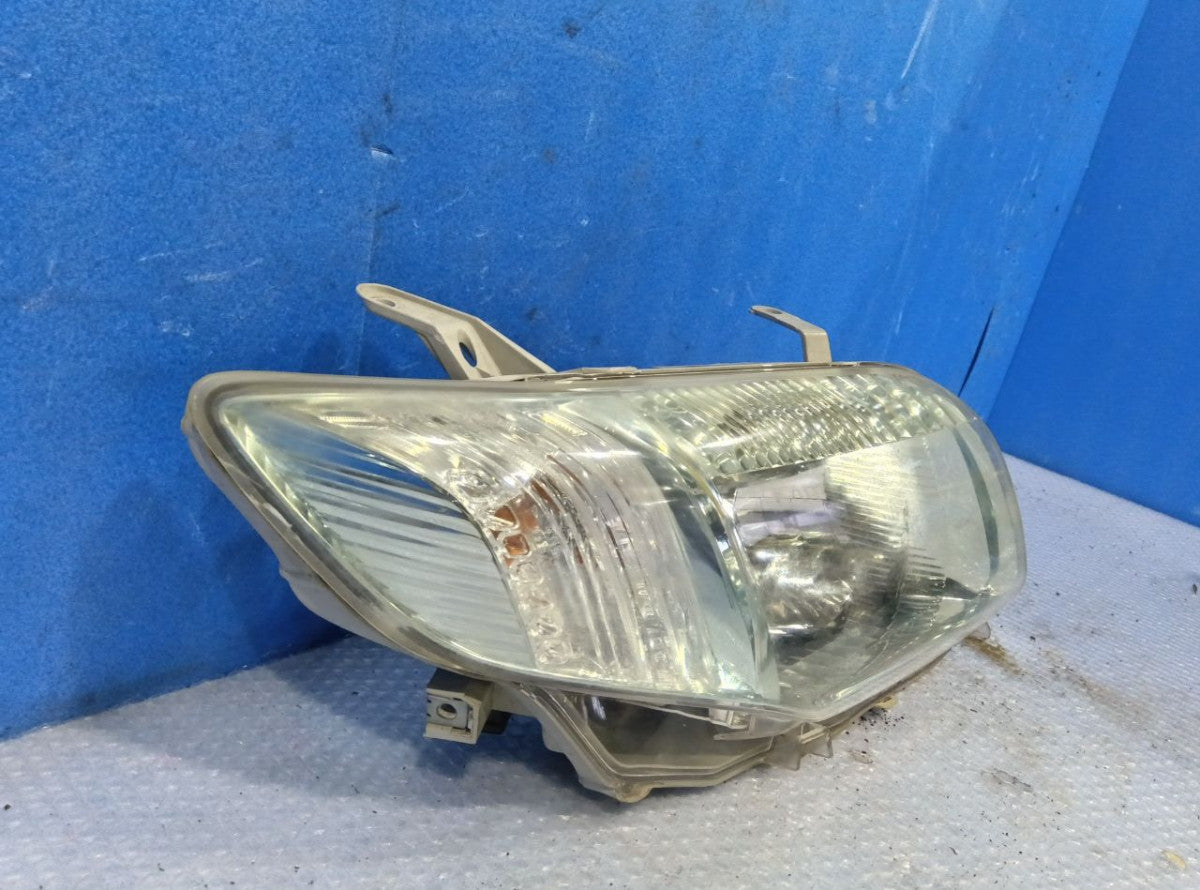 [HEADLIGHT ASSY RH] TOYOTA COROLLA FIELDER NZE144G 2009 1NZ-FE FF AT 4WD #040326A018252