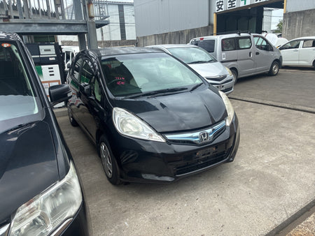 [CHOOSE PARTS] HONDA FIT HYBRID GP1 2012 LDA FF AT W/O #0002002672120