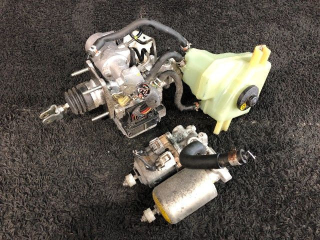 [ABS ACTUATOR] TOYOTA AQUA NHP10 2013 1NZ-FXE FF AT 2WD #0003261020260