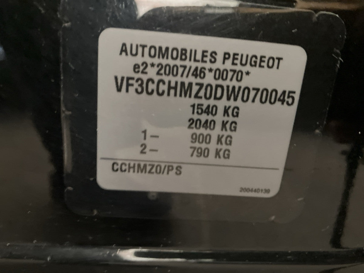 [USED ENGINE] PEUGEOT 208 A9HM01 2013 EB2 FF AT 2WD #000325C012935