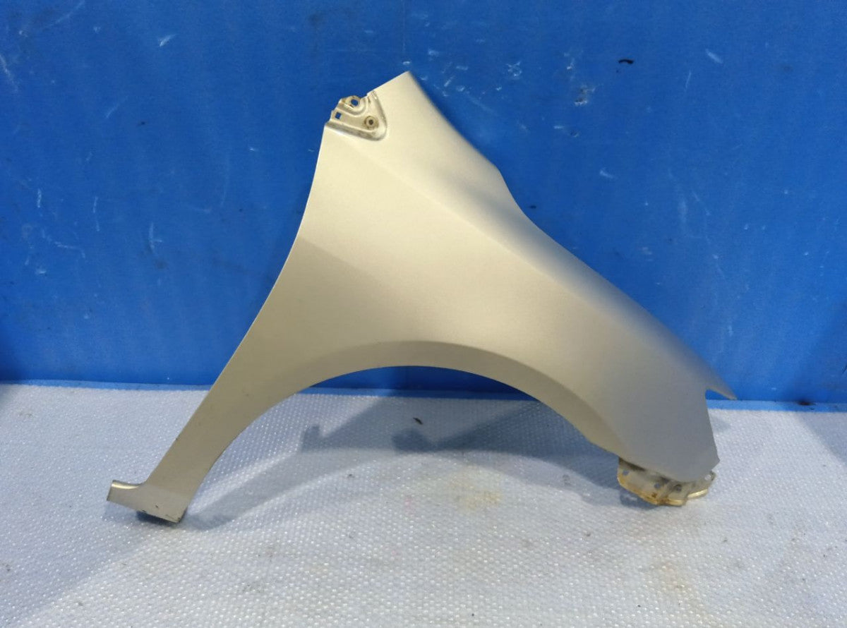 [FENDER RH] TOYOTA COROLLA FIELDER NZE141G 2007 1NZ-FE FF AT 2WD #0403269015934