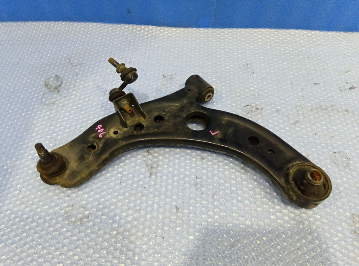 [F LOWER ARM LH] TOYOTA bB QNC21 2010 3SZ-VE FF AT 2WD #0403265010237