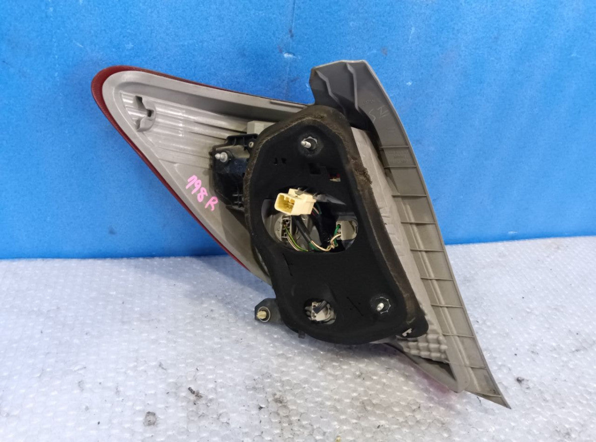 [TAIL LAMP RH] TOYOTA VITZ KSP130 2012 1KR-FE FF AT 2WD #0403268015230