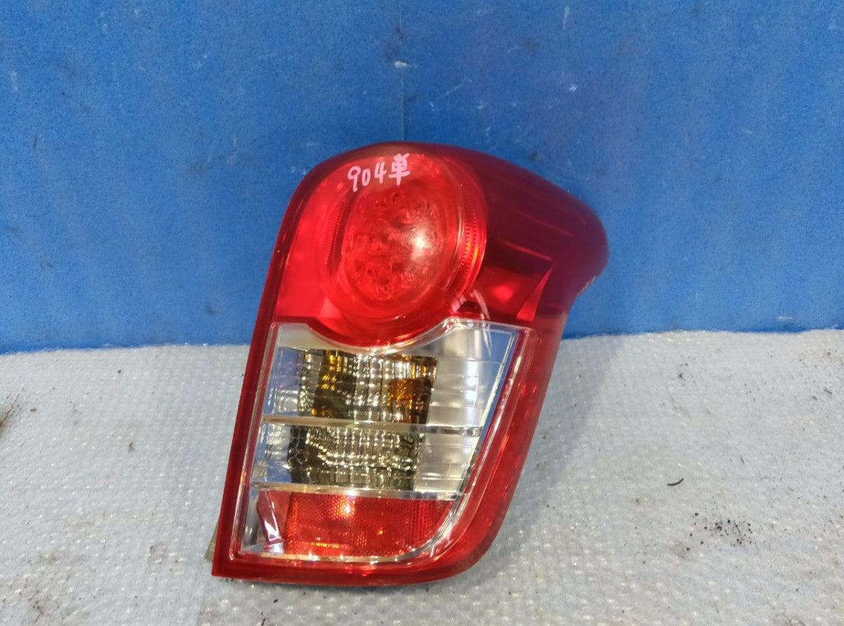 [TAIL LAMP RH] TOYOTA COROLLA FIELDER NZE144G 2009 1NZ-FE FF AT 4WD #040326A018254