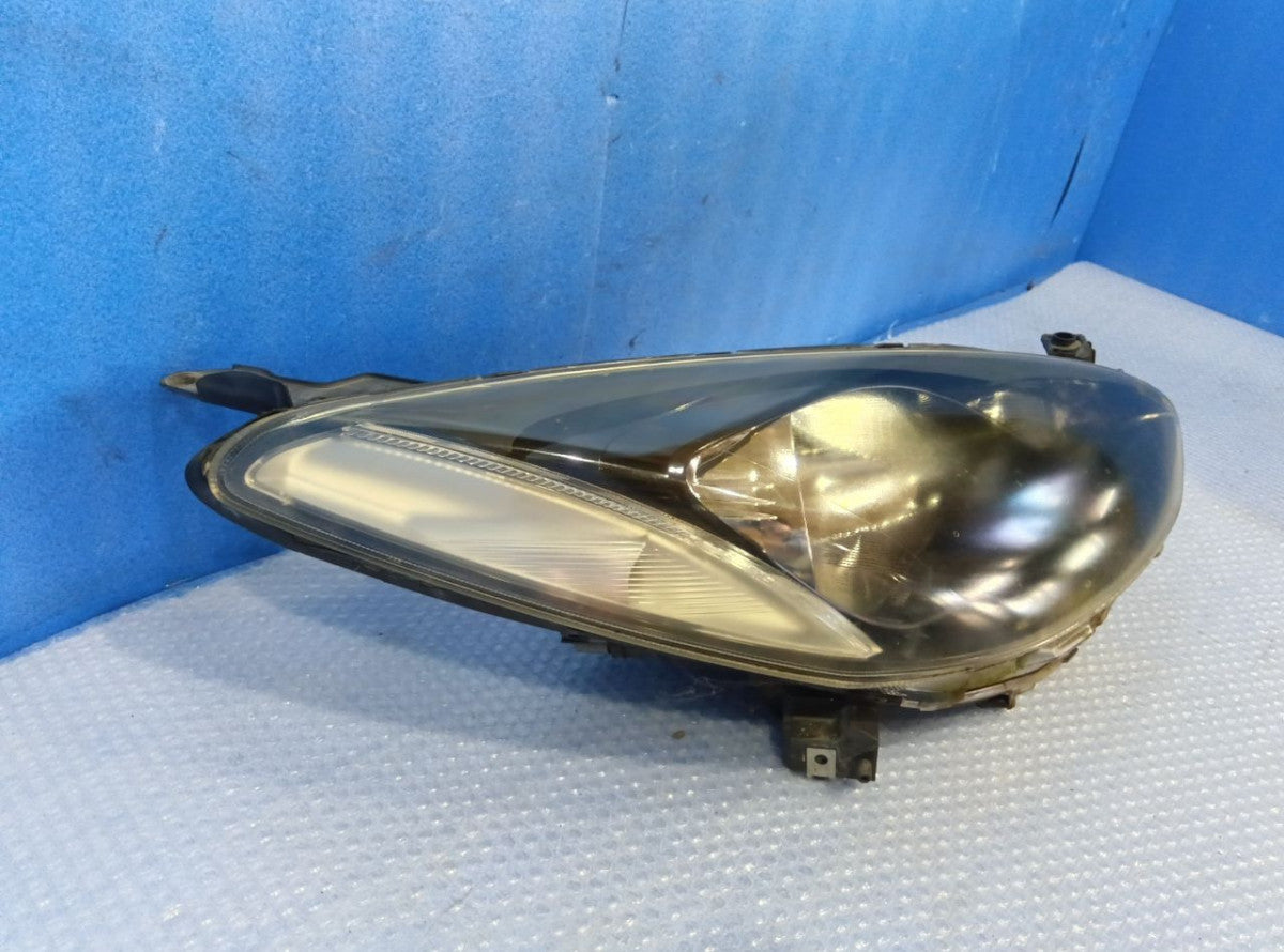 [HEADLIGHT ASSY RH] MAZDA DEMIO DE3FS 2010 ZJ-VE FF AT 2WD #0403269017384