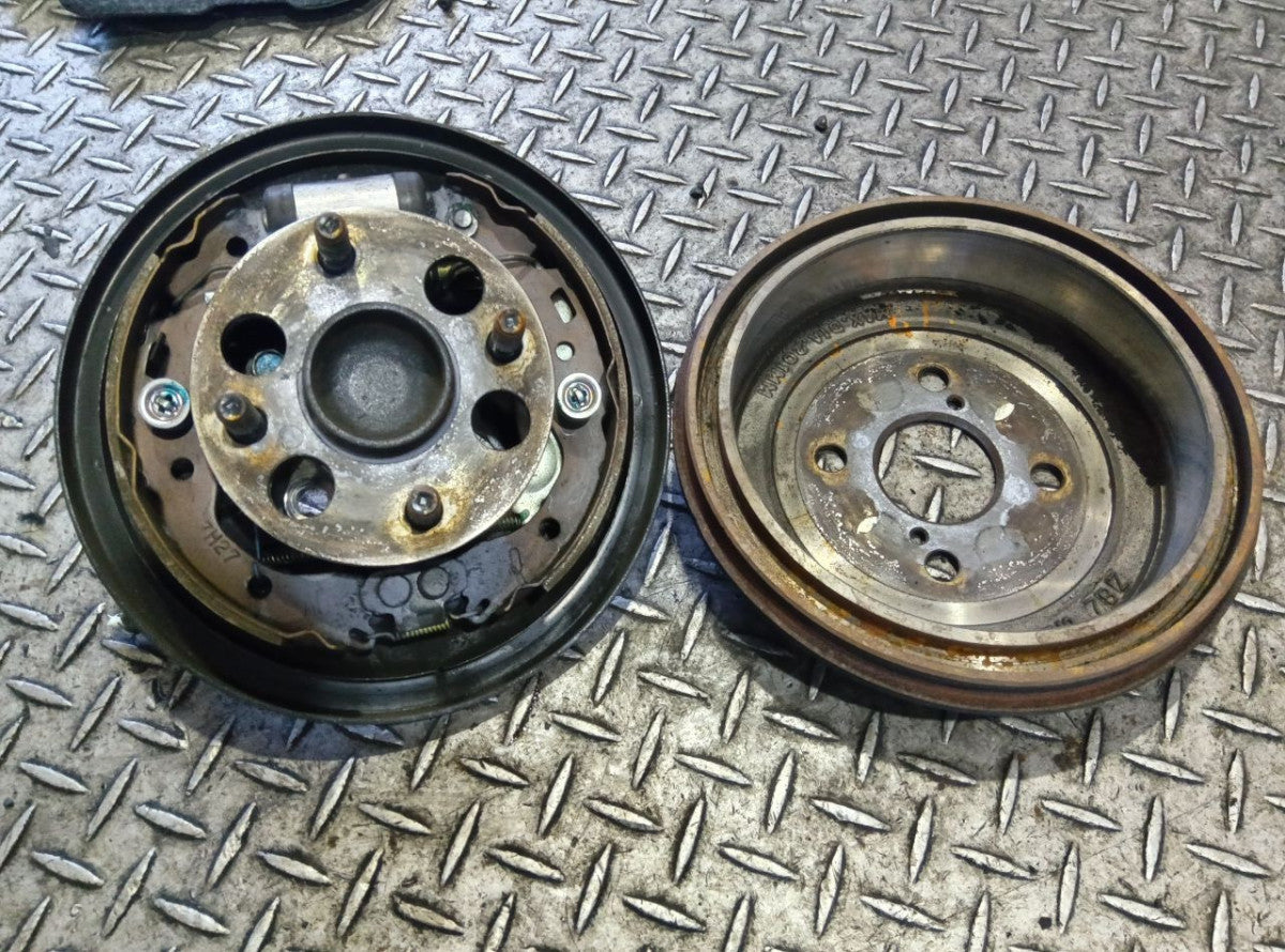 [R DRUM LH] TOYOTA VITZ SCP90 2007 2SZ-FE FF AT 2WD #0403267012719