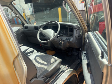[CHOOSE PARTS] NISSAN HOMY VAN VWE24 1997 QD32 FR MT 2WD #0002002682464