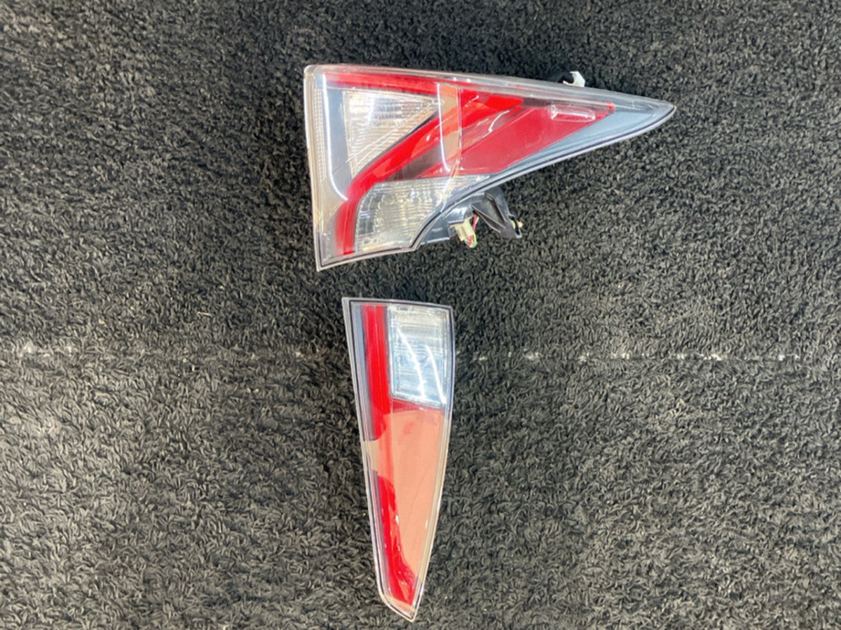 [TAIL LAMP RH] TOYOTA PRIUS ZVW50 2018 2ZR-FXE FF AT 2WD #0003264083974