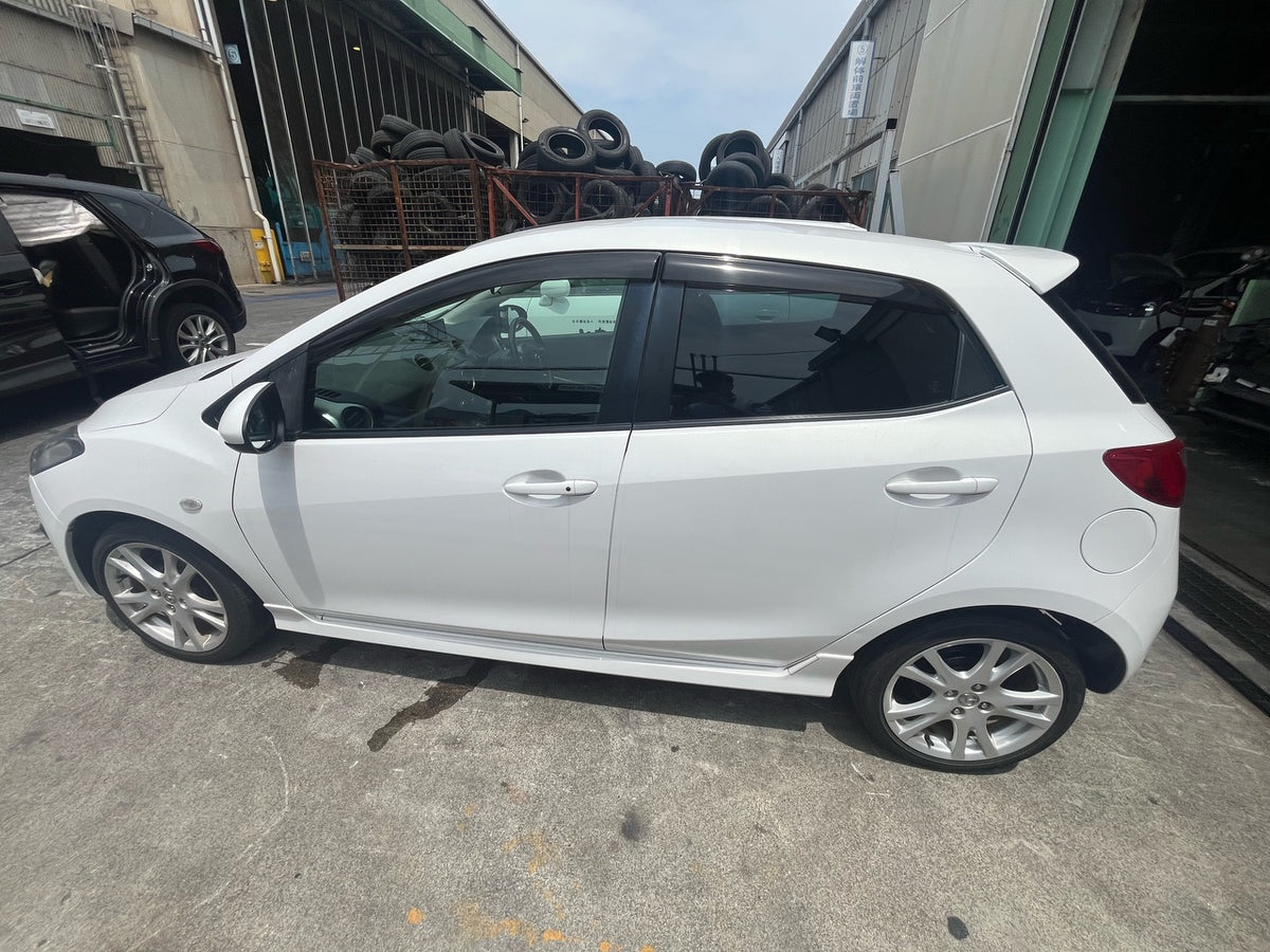 [CHOOSE PARTS] MAZDA DEMIO DE5FS 2008 ZY-VE FF AT 2WD #0451000000460