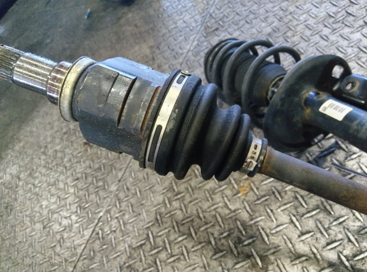 [F SUSPENSION ASSY LH] TOYOTA VITZ KSP130 2013 1KR-FE FF AT 2WD #0403265010400