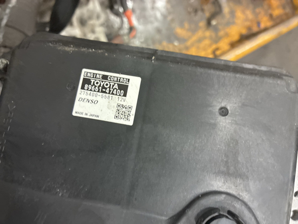 [USED ENGINE] TOYOTA PRIUS ZVW30 2011 2ZR-FXE FF AT 2WD #0003263055089