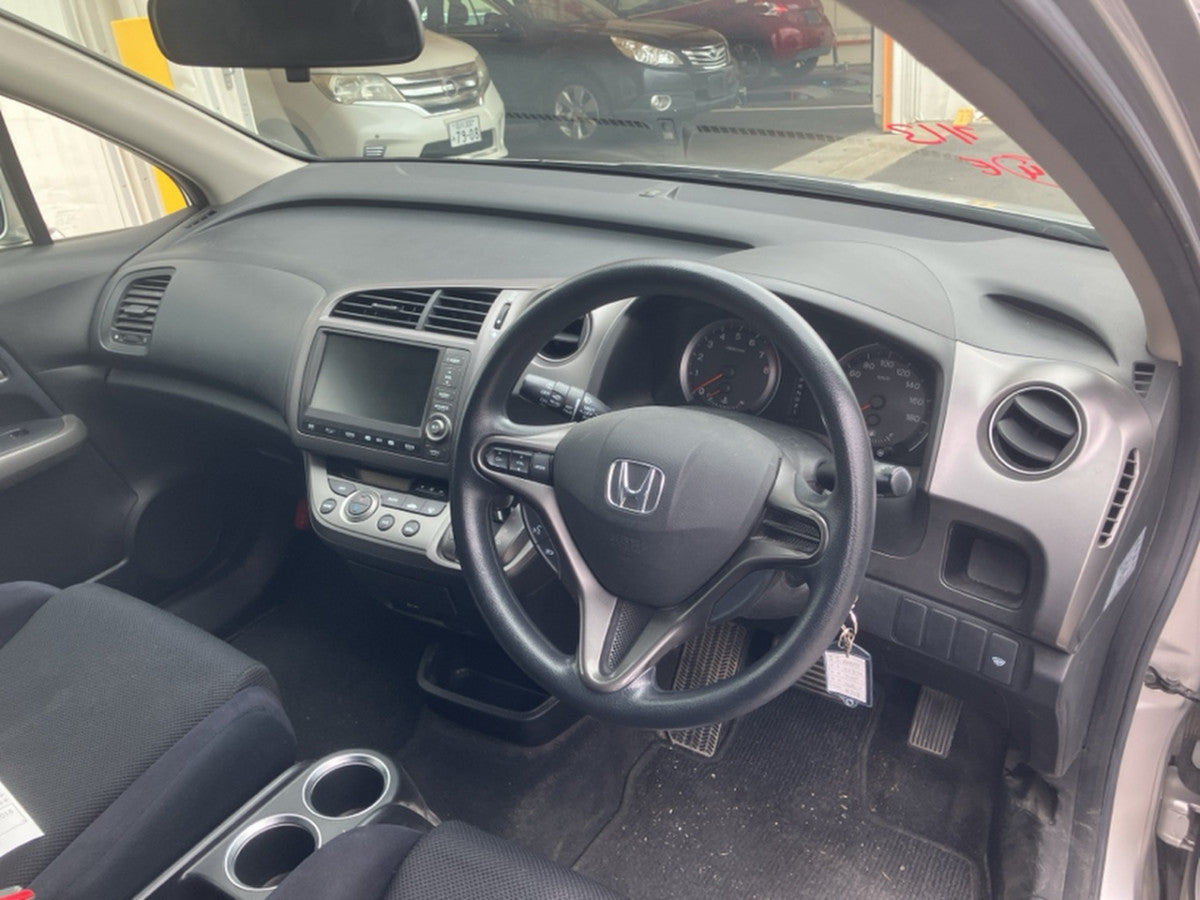 [CHOOSE PARTS] HONDA STREAM RN6 2007 R18A FF AT 2WD #0001000015920