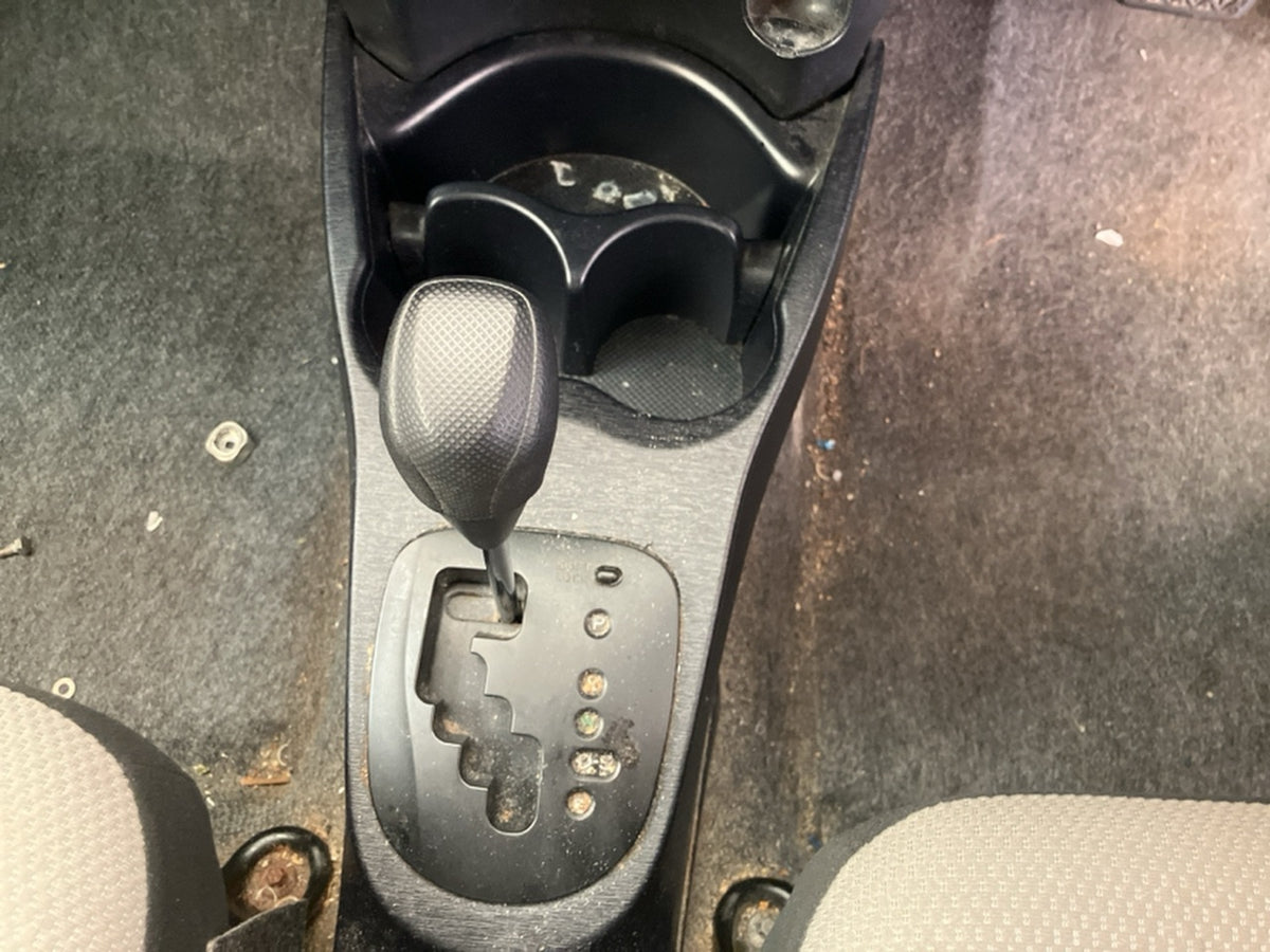 [CHOOSE PARTS] TOYOTA VITZ NSP130 2011 1NR-FE FF AT 2WD #0001000016068