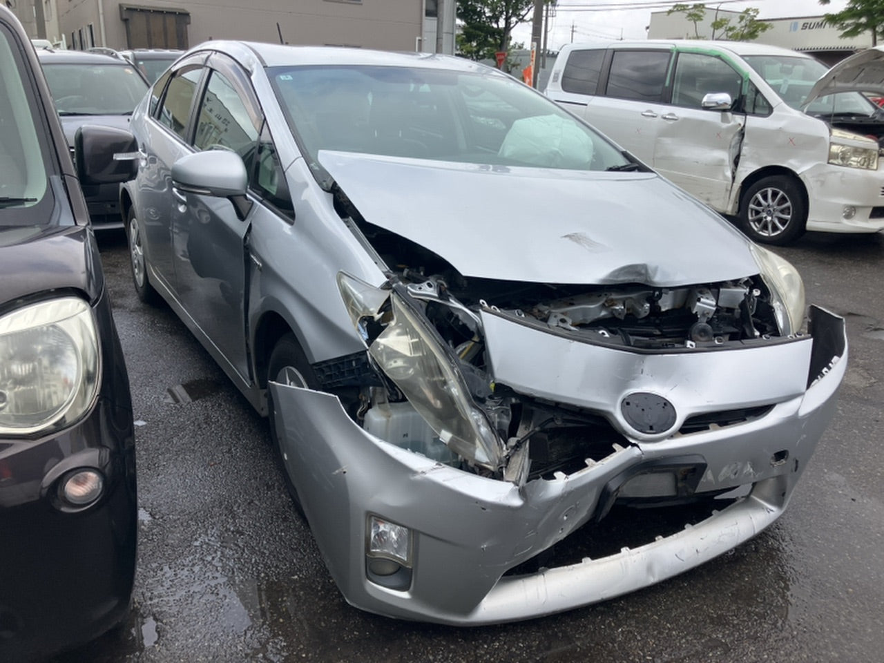 [CHOOSE PARTS] TOYOTA PRIUS ZVW30 2011 2ZR-FXE FF AT 2WD #0002002661797