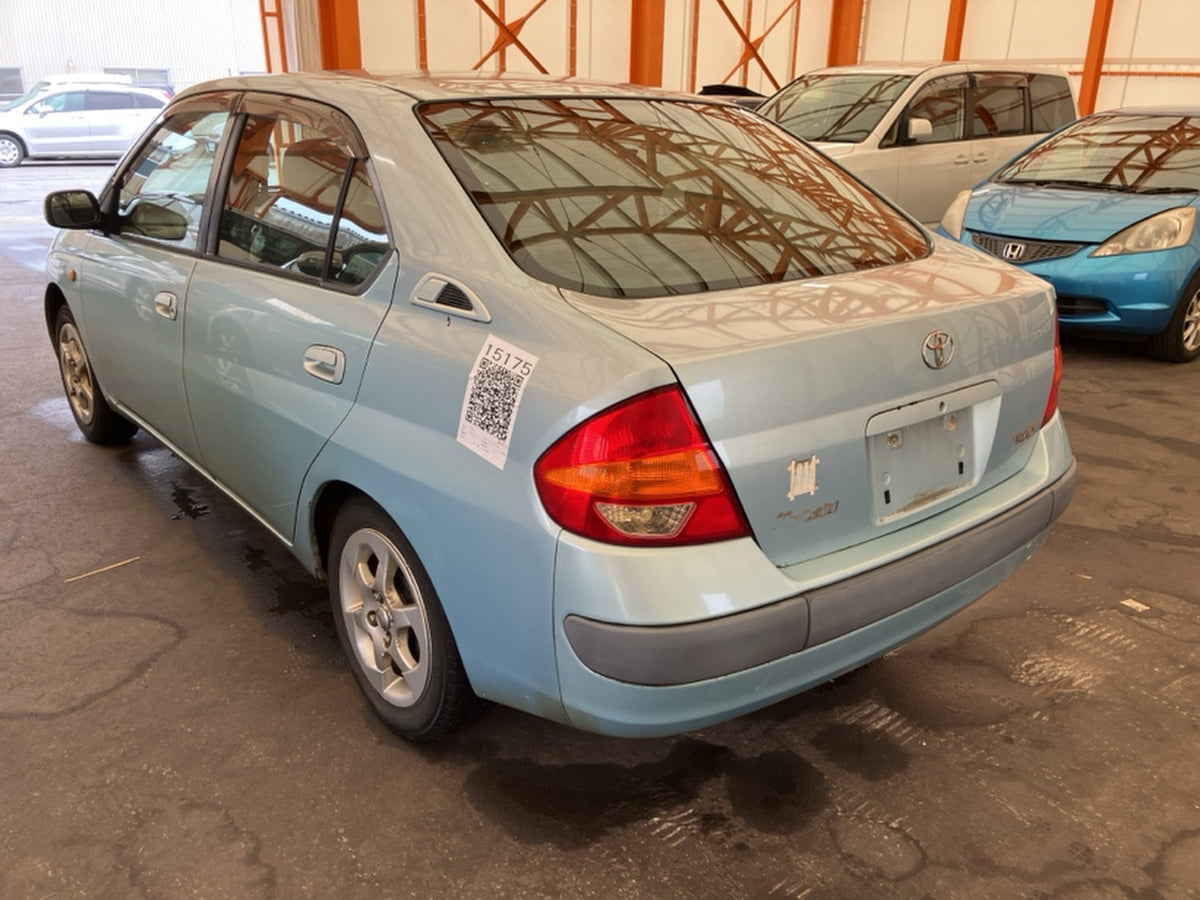 [CHOOSE PARTS] TOYOTA PRIUS NHW10 1999 1NZ-FXE FF AT 2WD #0001000015175