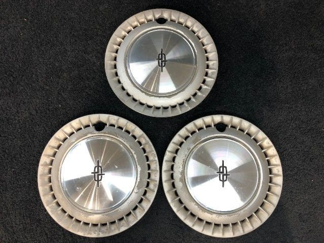 [WHEEL CAP] NISSAN SEDRIC SEDAN Y31 2001 VG20E FR AT 2WD #000325B000245