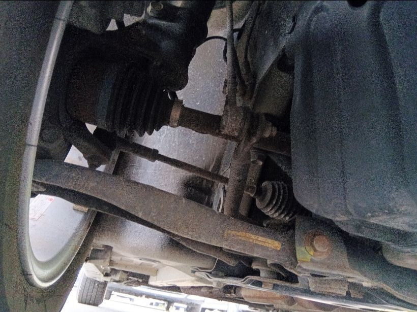 [R KNUCKLE HUB ASSY LH] SUZUKI SWIFT ZC31S 2007 M16A FF MT 2WD #0403265010346