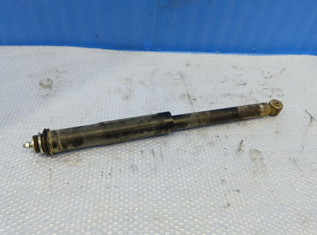 [R SHOCK ABSORBER RH] TOYOTA VITZ KSP130 2013 1KR-FE FF AT 2WD #0403266010644