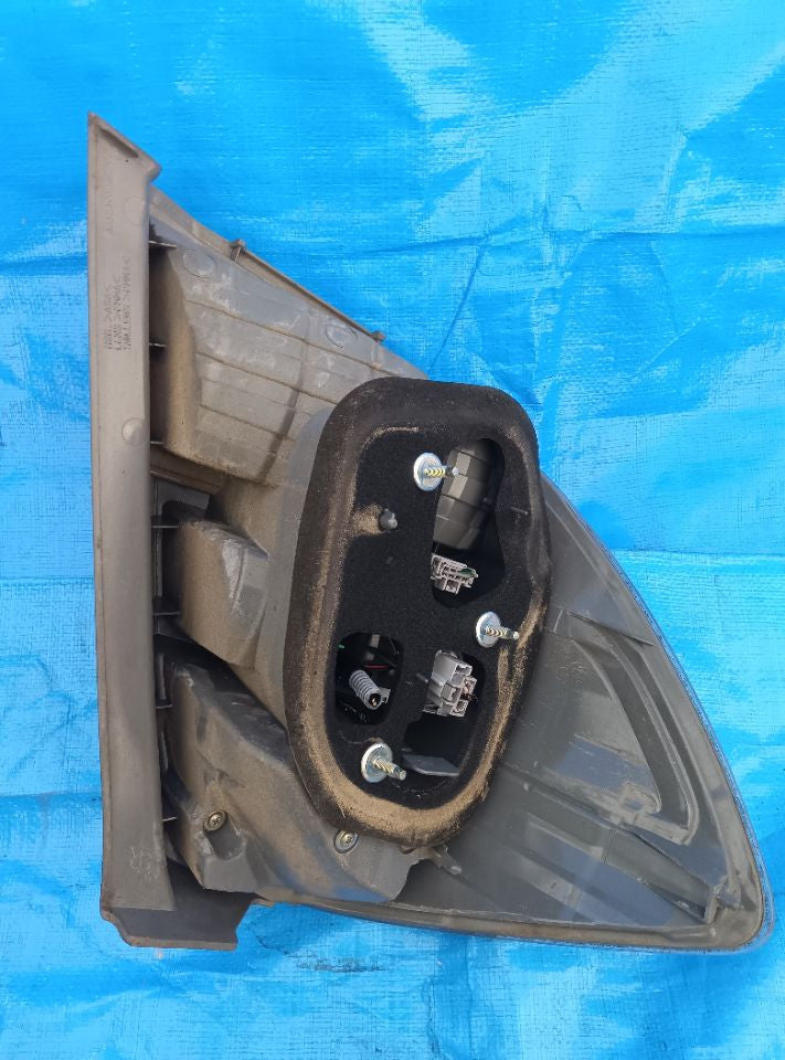 [TAIL LAMP RH] HONDA FIT HYBRID GP1  LDA FF AT 2WD #0403263007208