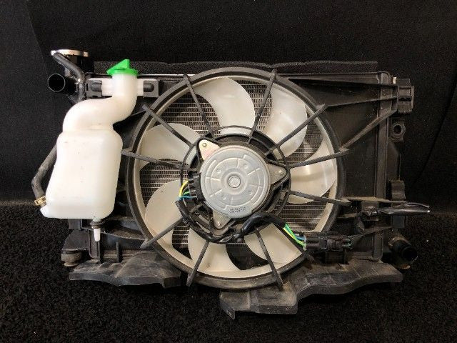 [RADIATOR] MITSUBISHI MINICAB TRUCK DS16T  R06A FR AT 2WD #000325A975933