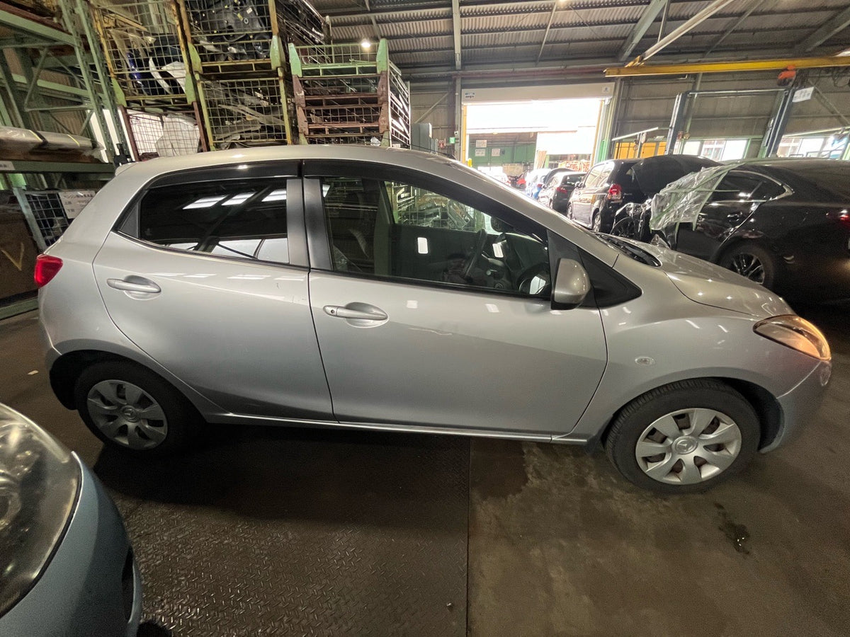 [CHOOSE PARTS] MAZDA DEMIO DE3FS 2010 ZJ-VEM FF AT 2WD #0451000000534