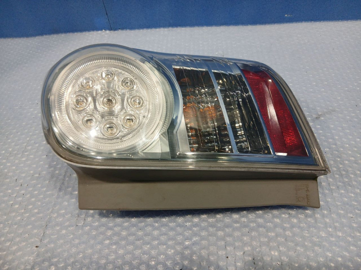 [TAIL LAMP RH] TOYOTA COROLLA FIELDER ZRE142G  2ZR-FAE FF AT 2WD #0403264008757