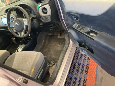 [CHOOSE PARTS] TOYOTA VITZ NSP130 2011 1NR-FE FF AT 2WD #0002002682457
