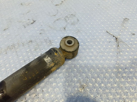 [R SHOCK ABSORBER RH] TOYOTA VITZ KSP130 2013 1KR-FE FF AT 2WD #0403266010644