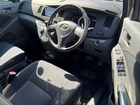 [CHOOSE PARTS] TOYOTA ISIS ZGM11W 2010 3ZR-FAE FF AT 2WD #0401000000907