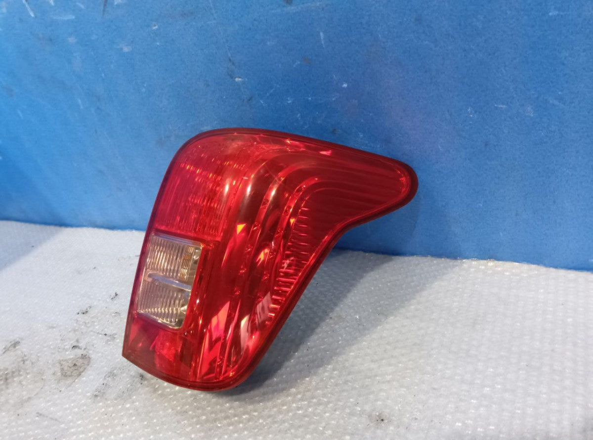 [TAIL LAMP RH] TOYOTA COROLLA FIELDER NZE141G 2007 1NZ-FE FF AT 2WD #0403269017097