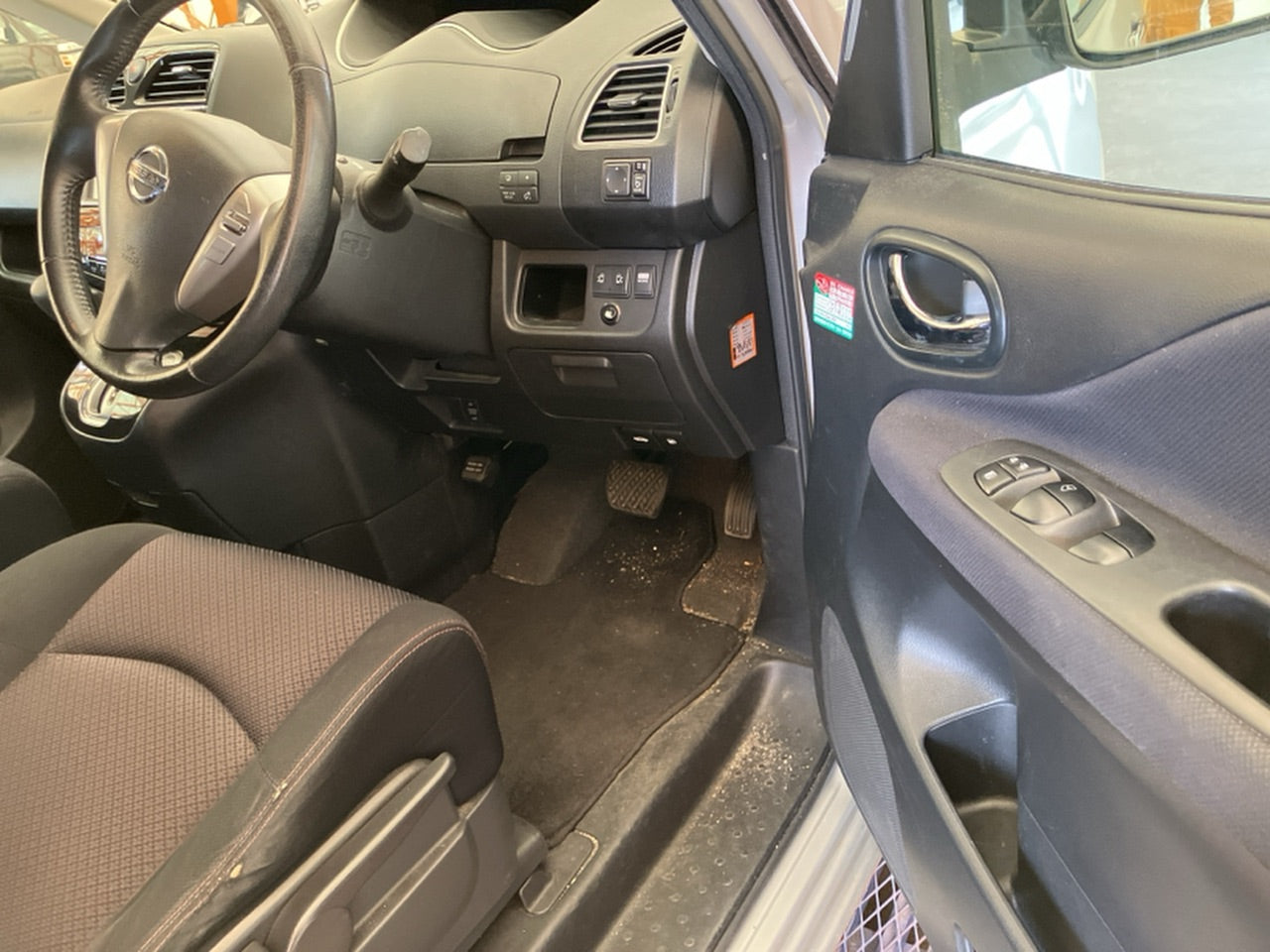 [CHOOSE PARTS] NISSAN SERENA FC26 2011 MR20DD FF AT 2WD #0001000003966