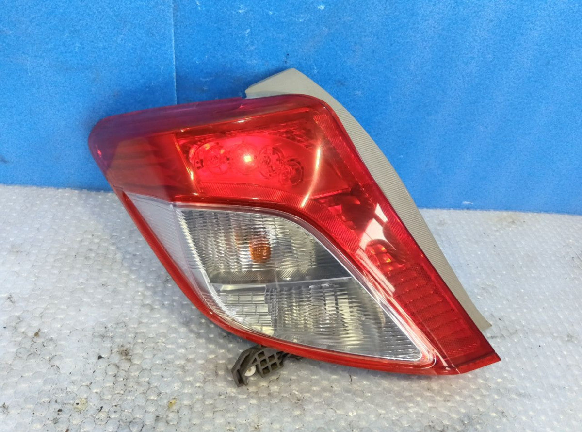 [TAIL LAMP LH] TOYOTA VITZ KSP130 2011 1KR-FE FF AT 2WD #0403268015051