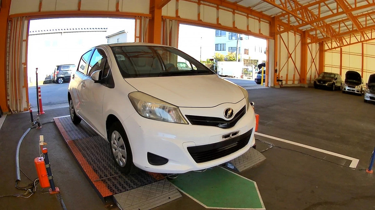 [CHOOSE PARTS] TOYOTA VITZ KSP130 2013 1KR-FE FF AT 2WD #0001000016807