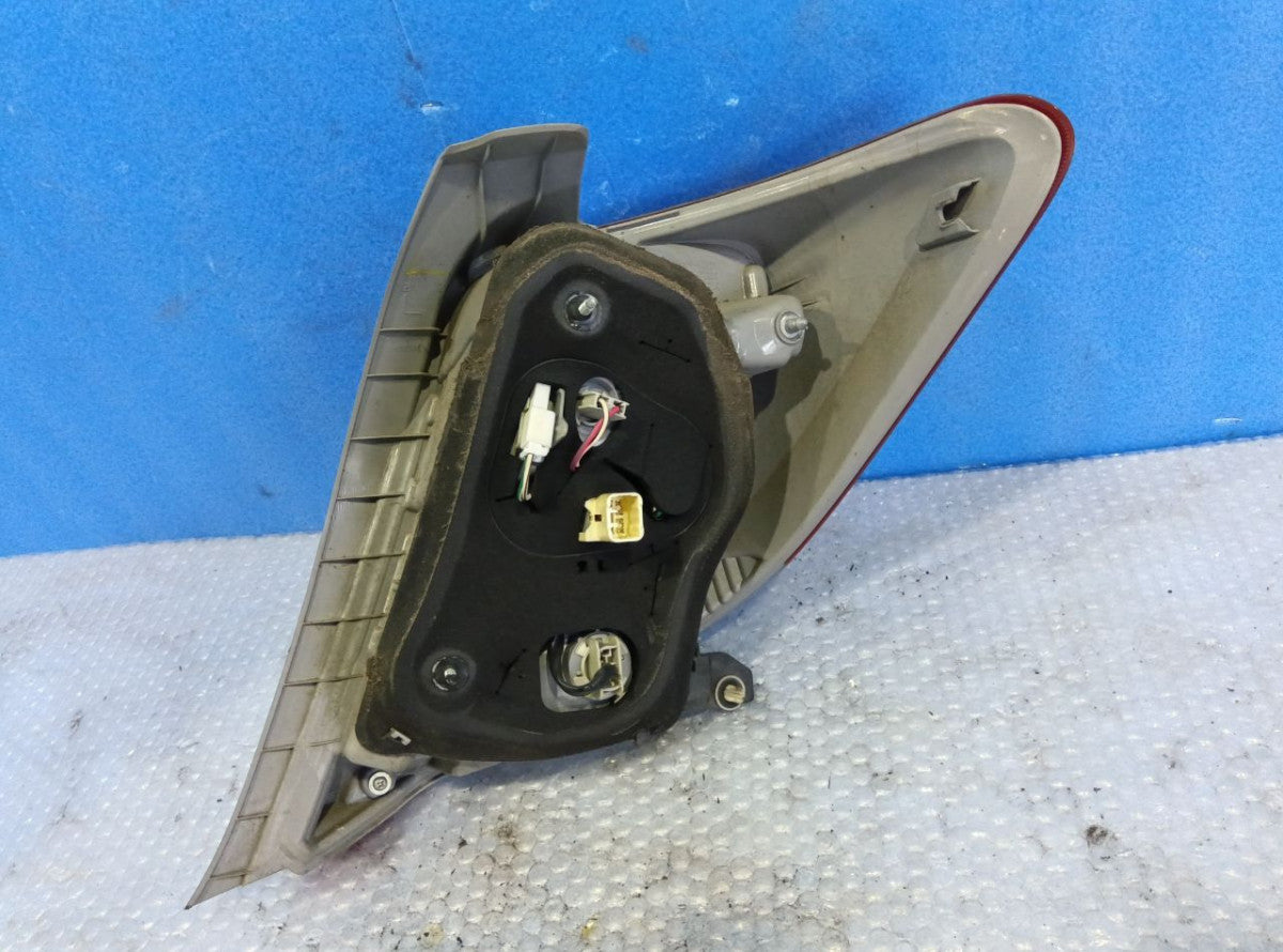 [TAIL LAMP LH] TOYOTA VITZ KSP130 2015 1KR-FE FF AT 2WD #0403268015411