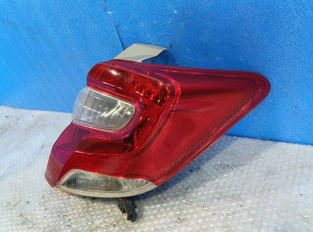 [TAIL LAMP RH] TOYOTA VITZ KSP130 2015 1KR-FE FF AT 2WD #0403268015412