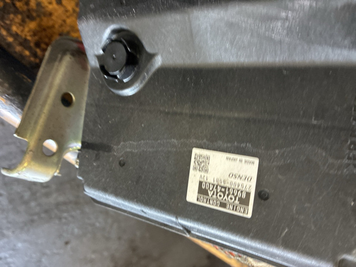 [USED ENGINE] TOYOTA PRIUS ZVW30 2011 2ZR-FXE FF AT 2WD #0003263063771